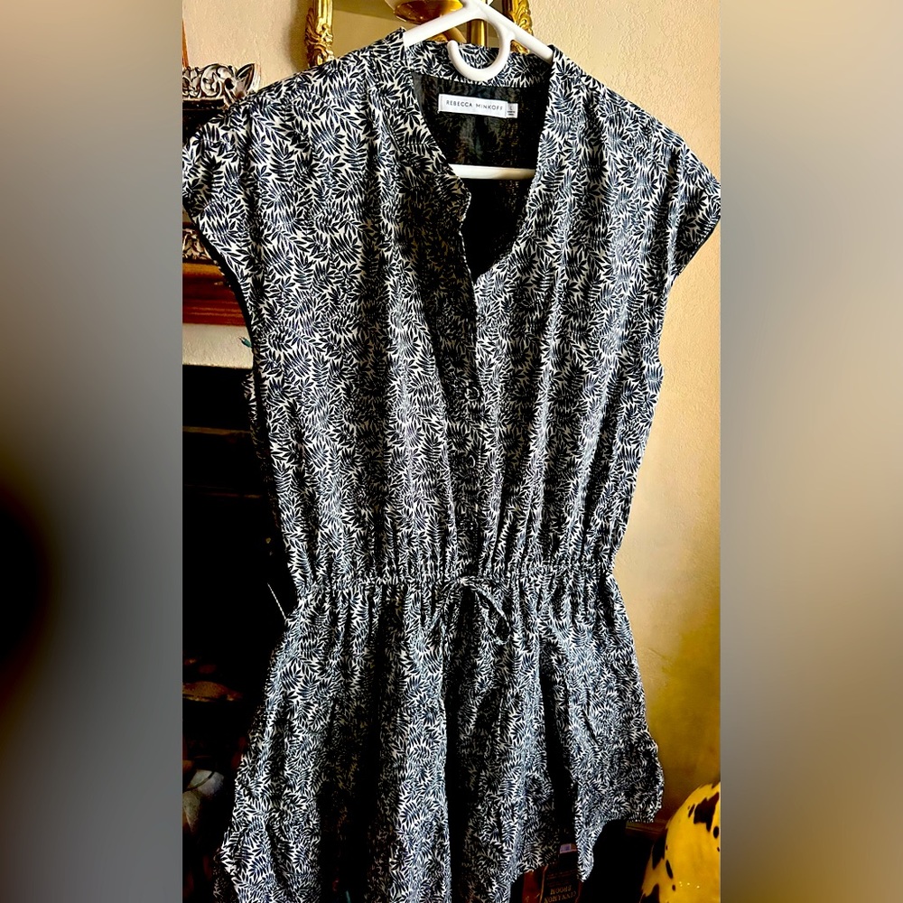 ⭐️ Rebecca Minkoff Ruffle Leaf 🍂 Print Dress 👗